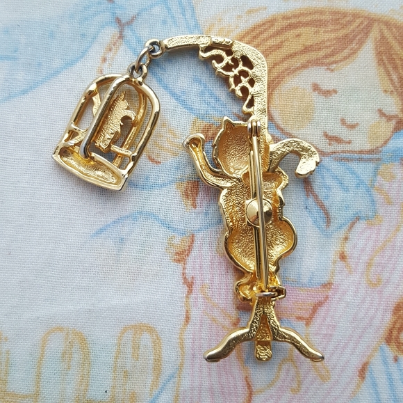 🌙Large Signed JJ Vintage Cat Brooch Pin Moving Parts - Picture 4 of 10